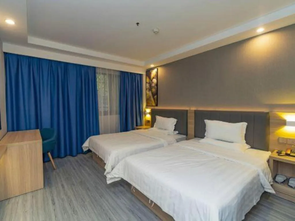 Bed in 7 Days Premium Hotel Hangzhou West lake Hubin