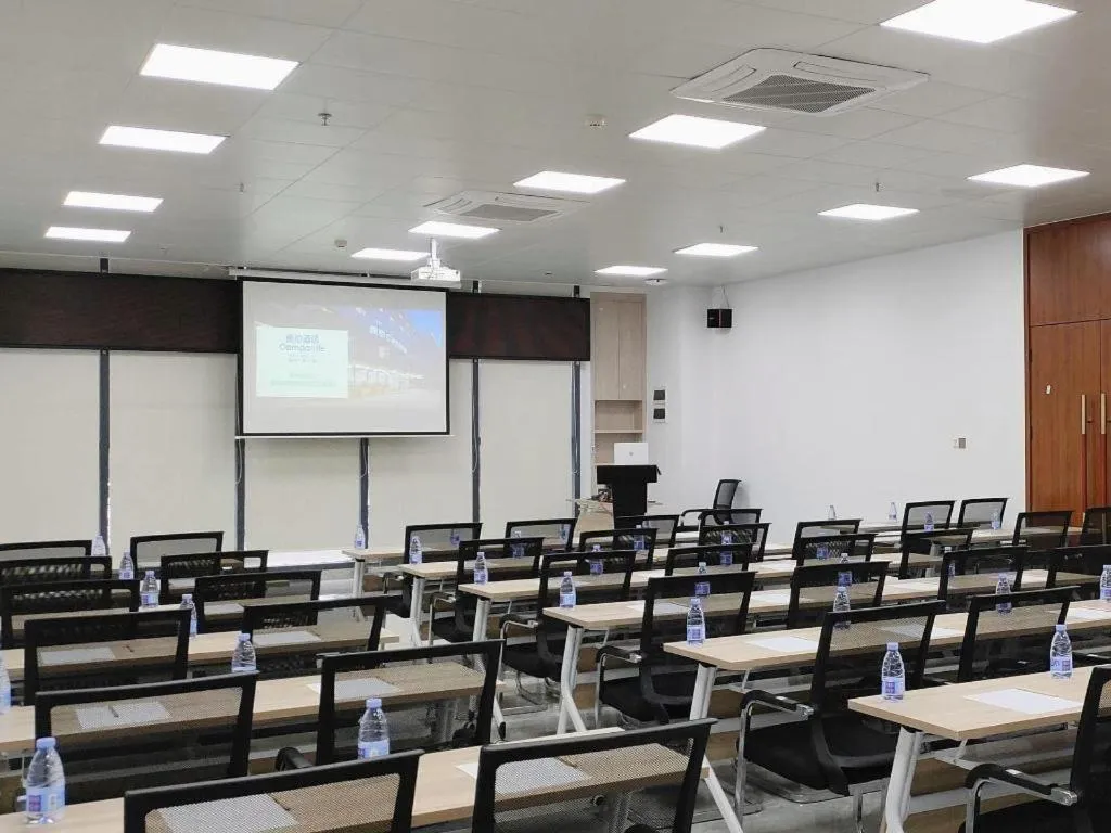 Campanile Hotel Shenzhen Bay Convention and Exhibition Center