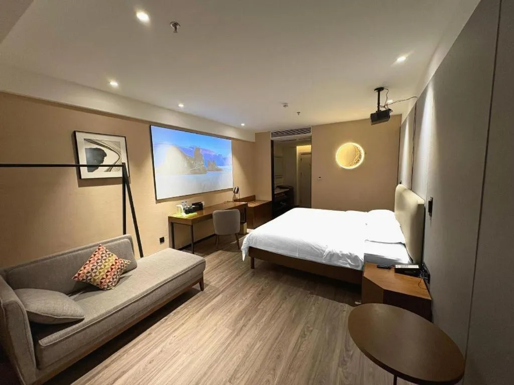 Bed in Campanile Hotel Shenzhen Bay Convention and Exhibition Center