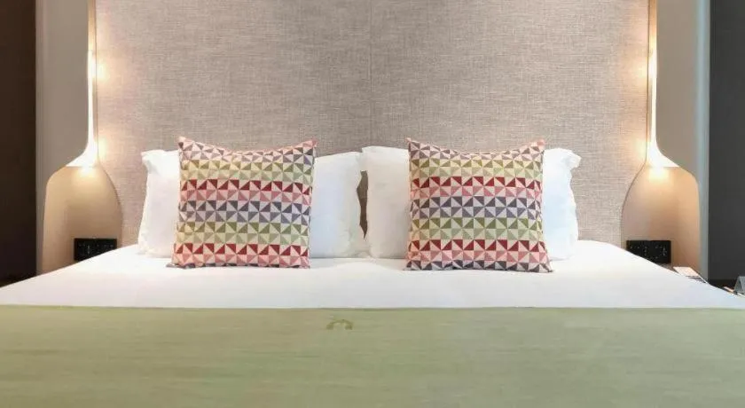 Bed in Campanile Hotel Shenzhen Bay Convention and Exhibition Center