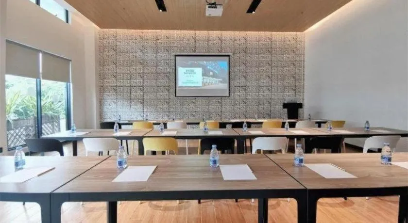 Campanile Hotel Shenzhen Bay Convention and Exhibition Center