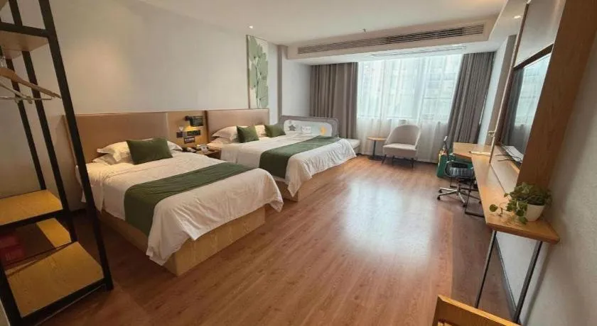 Bed in GreenTree Inn Express Fuzhou Le'an County Government Sijiu Square