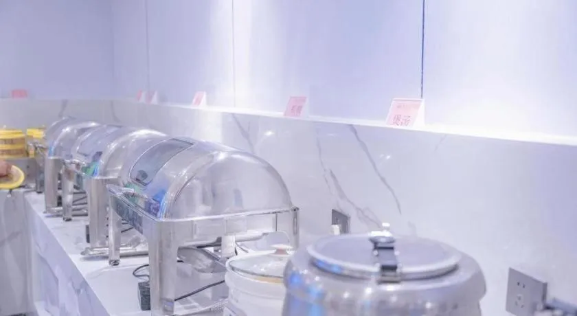 GreenTree Inn Express Fuzhou Le'an County Government Sijiu Square