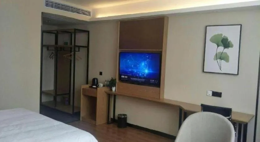 Bed in GreenTree Inn Express Fuzhou Le'an County Government Sijiu Square