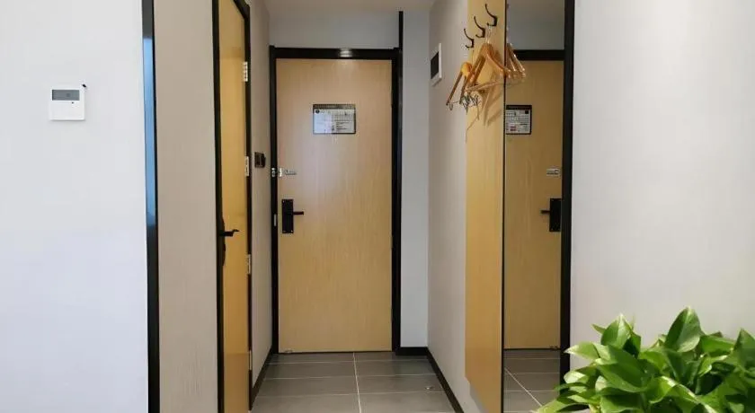 GreenTree Inn Express Fuzhou Le'an County Government Sijiu Square