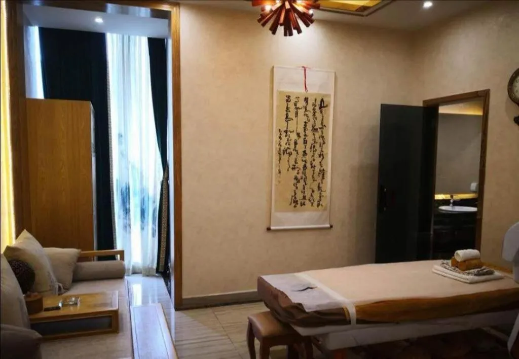 Borrman Hotel Guangzhou Southern Hospital Meihuayuan Metro Station