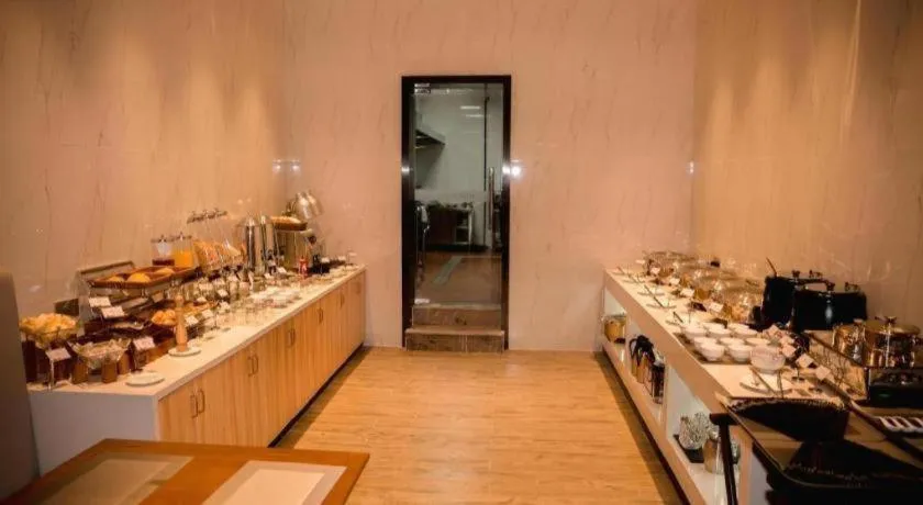 Borrman Hotel Guangzhou Southern Hospital Meihuayuan Metro Station