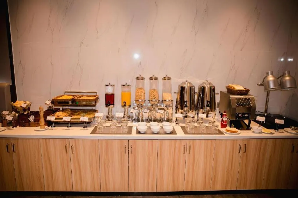 Borrman Hotel Guangzhou Southern Hospital Meihuayuan Metro Station