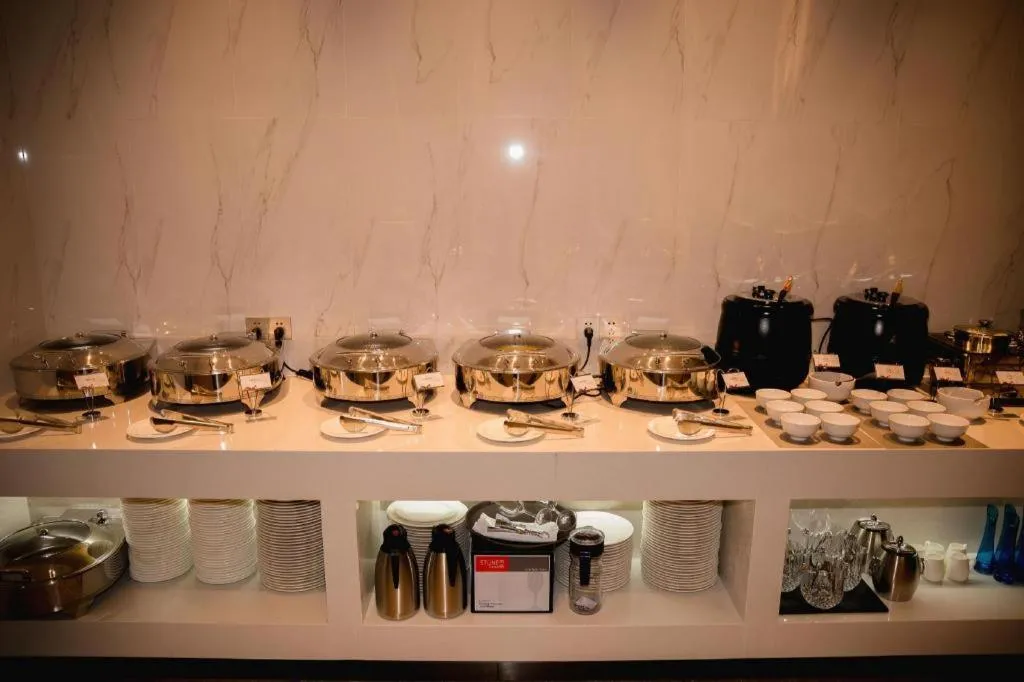 Borrman Hotel Guangzhou Southern Hospital Meihuayuan Metro Station