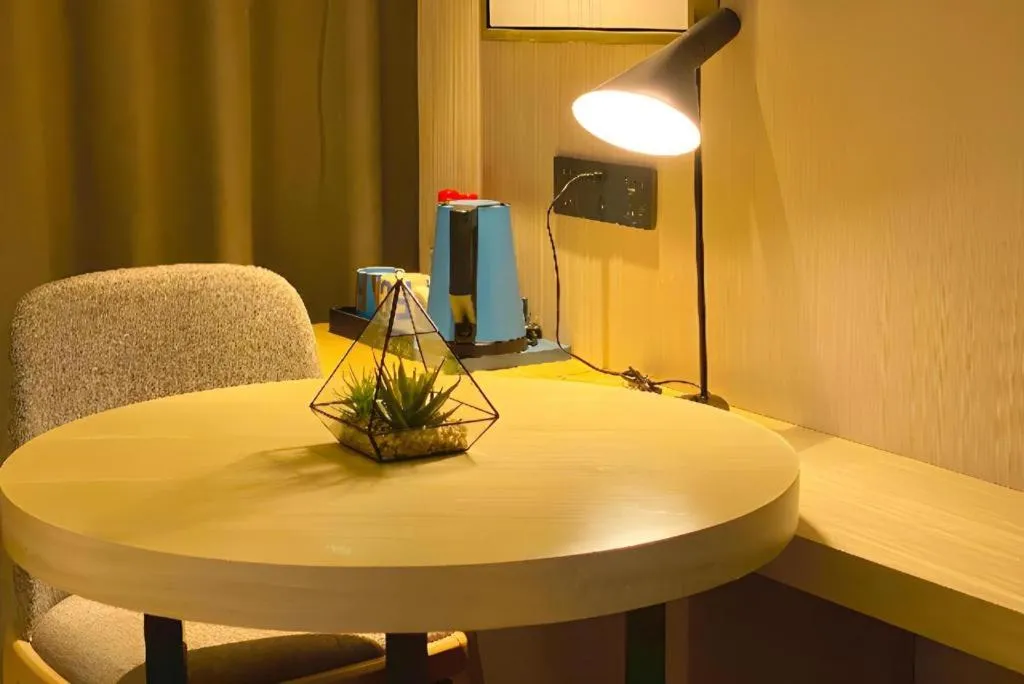 Echarm Hotel Shenzhen World Exhibition and Convention Center