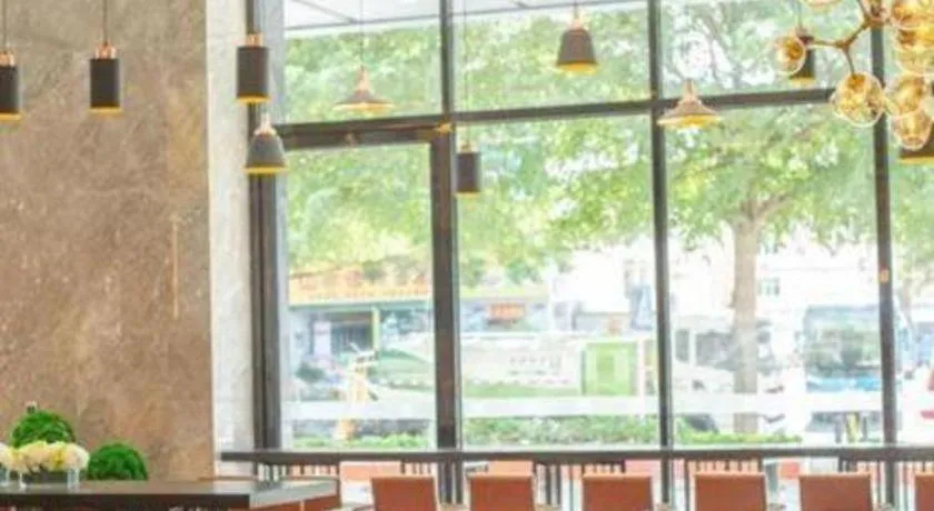 Echarm Hotel Shenzhen World Exhibition and Convention Center