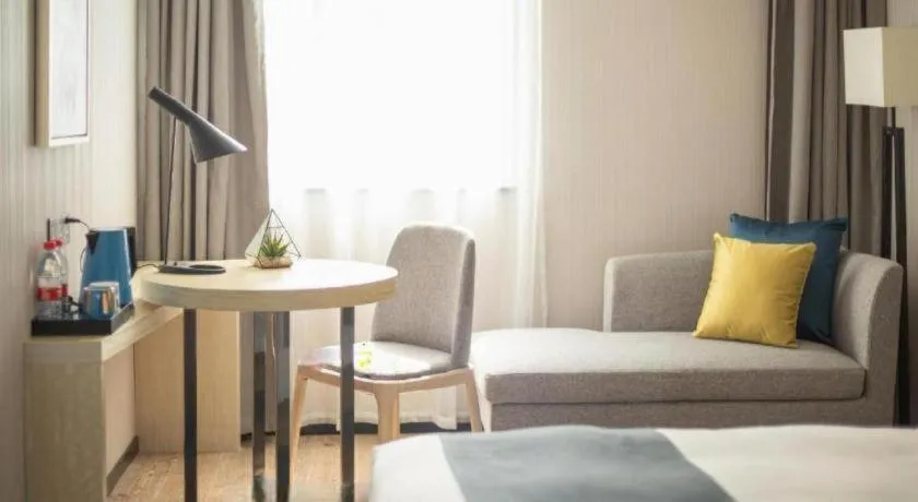 Echarm Hotel Shenzhen World Exhibition and Convention Center