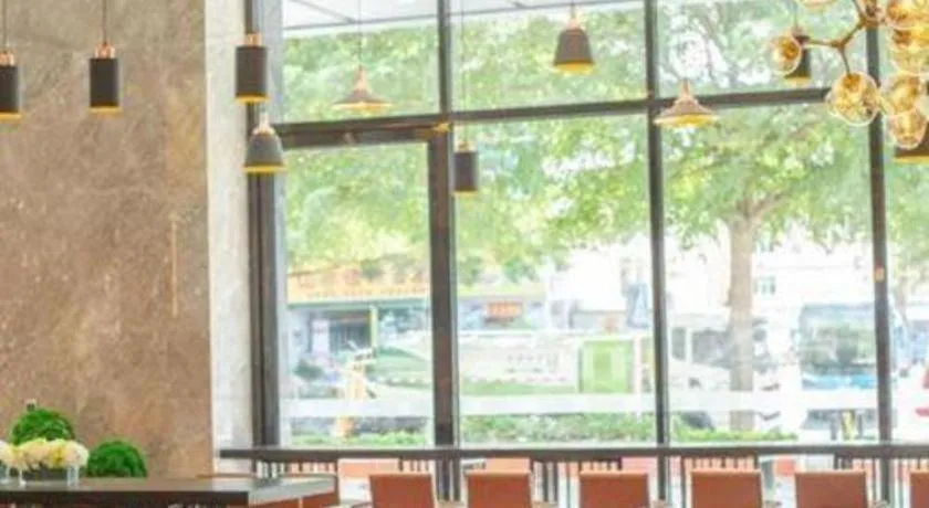 Echarm Hotel Shenzhen World Exhibition and Convention Center