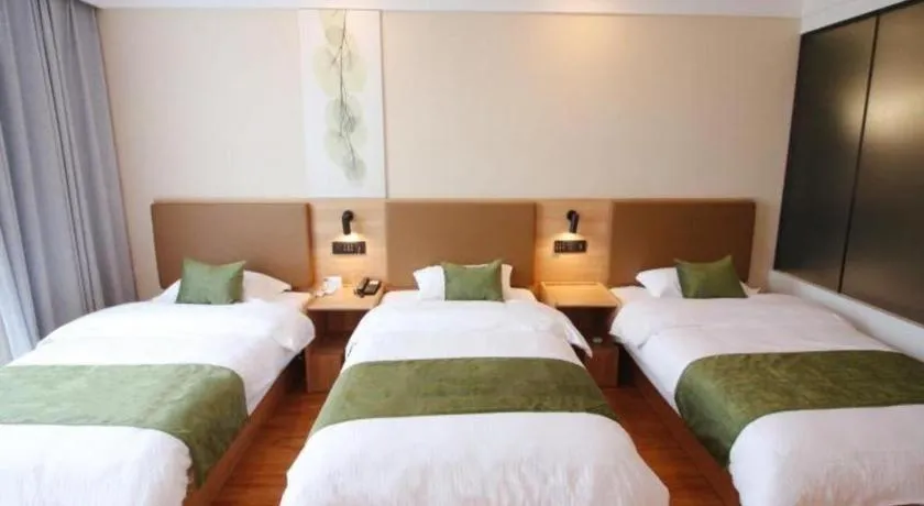 Bed in Green Tree Inn Jiangsu Changshu Southeast Yuyue Square