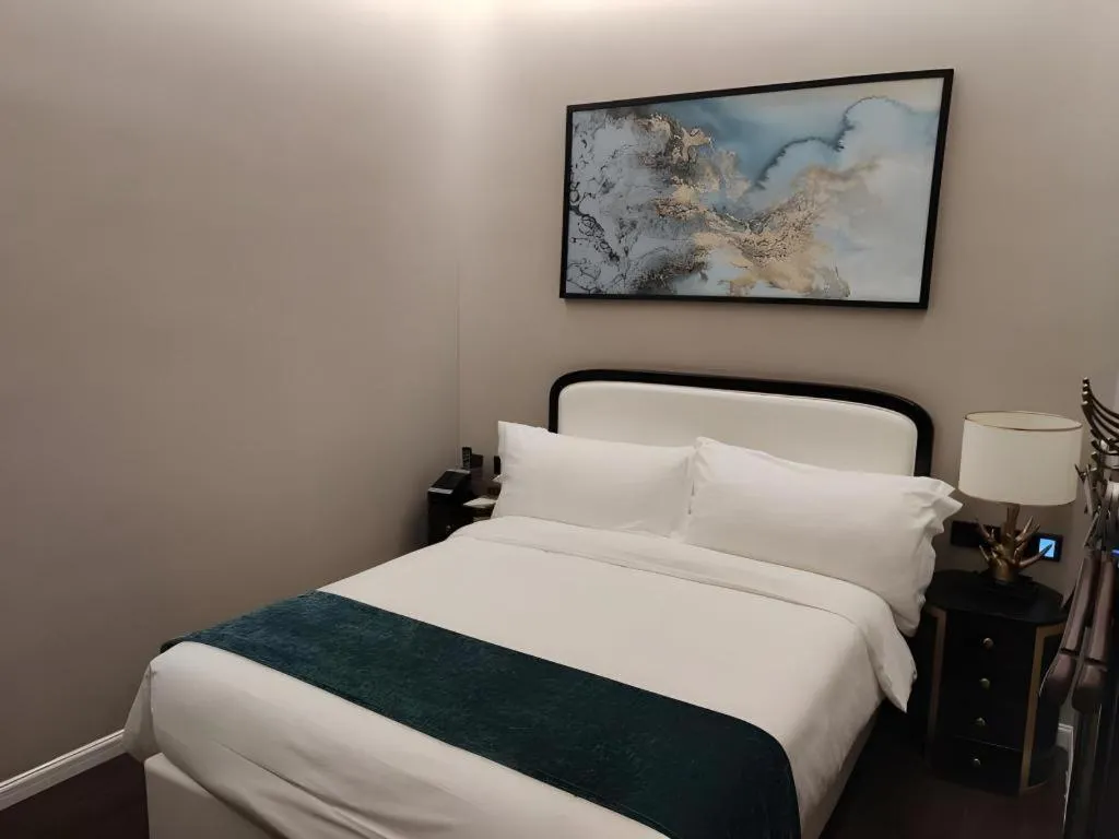 Bed in GEM Hotel Chengdu Chunxi Road Taiguli