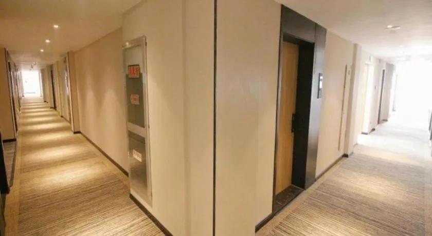 GreenTree Inn Express Suzhou Tai Lake Xukou Huadun Metro Station