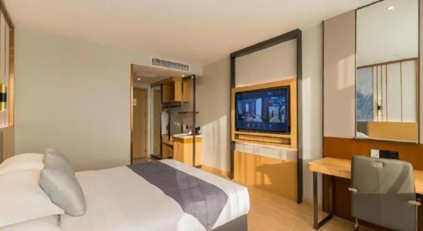 Bed in GreenTree Eastern Hotel Tianjin Dongli Development Zone Xinli Metro Station
