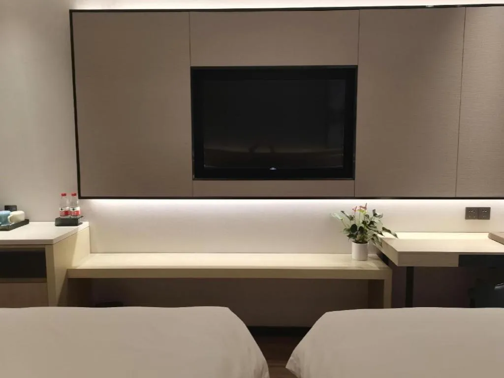 VX Hotel Hubei Wuhan Hongshan District 1st Guanggu Road