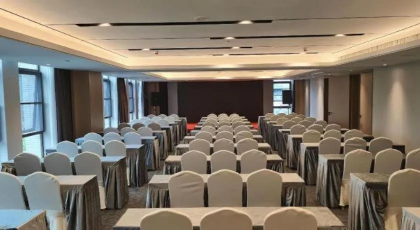 VX Hotel Hubei Wuhan Hongshan District 1st Guanggu Road