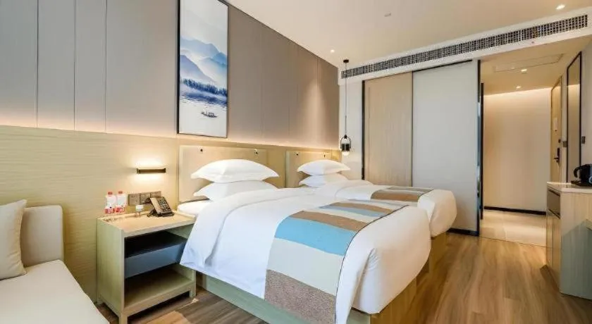 Bed in VX Hotel Hubei Wuhan Hongshan District 1st Guanggu Road