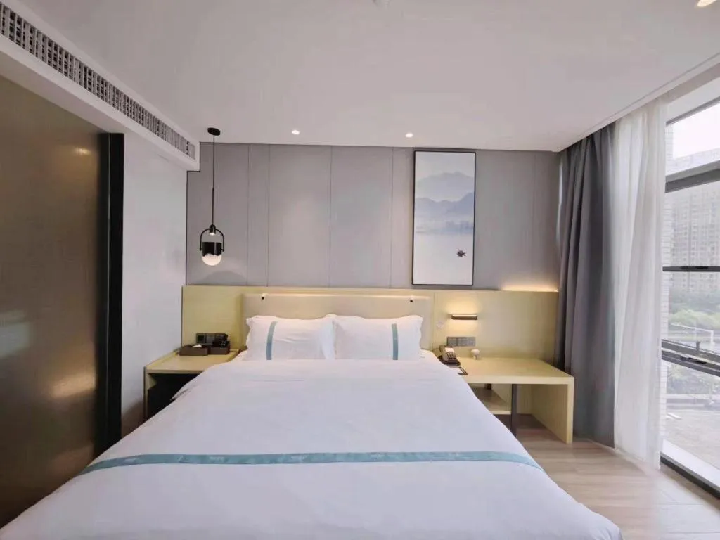 Bed in VX Hotel Hubei Wuhan Hongshan District 1st Guanggu Road