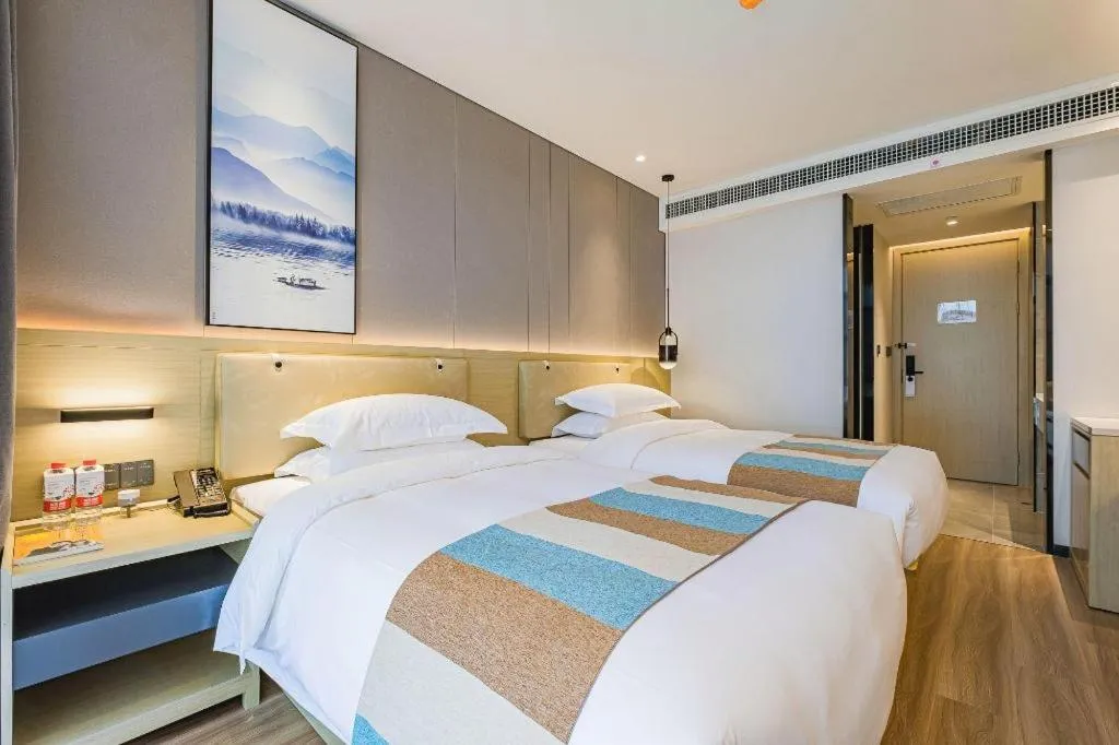 Bed in VX Hotel Hubei Wuhan Hongshan District 1st Guanggu Road