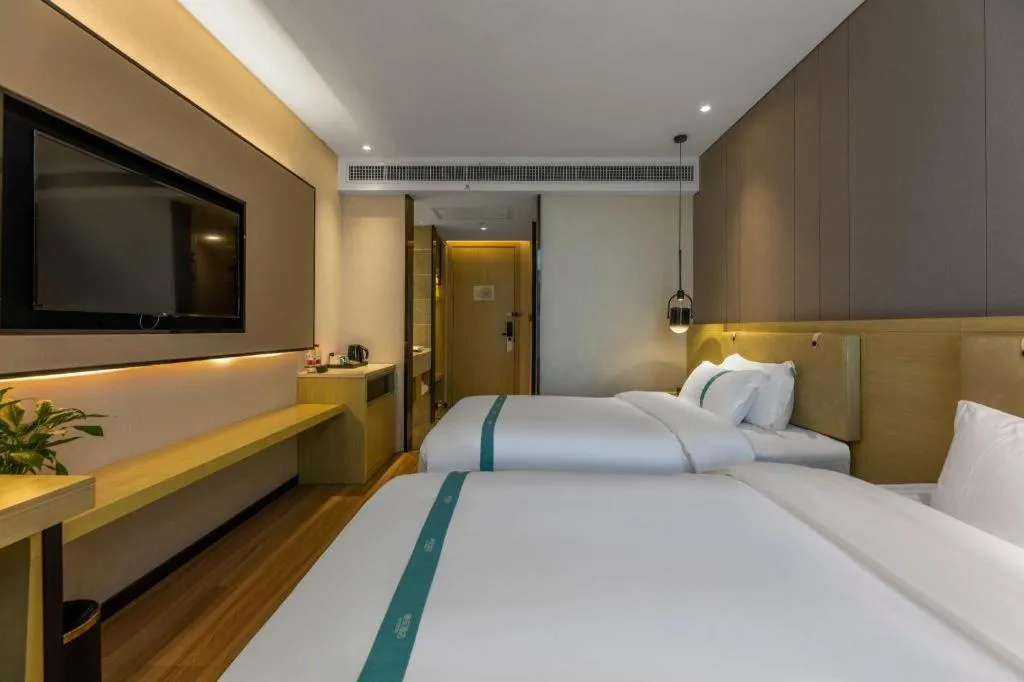 Bed in VX Hotel Hubei Wuhan Hongshan District 1st Guanggu Road