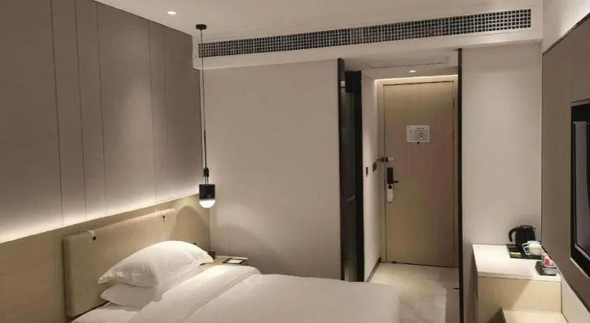 Bed in VX Hotel Hubei Wuhan Hongshan District 1st Guanggu Road