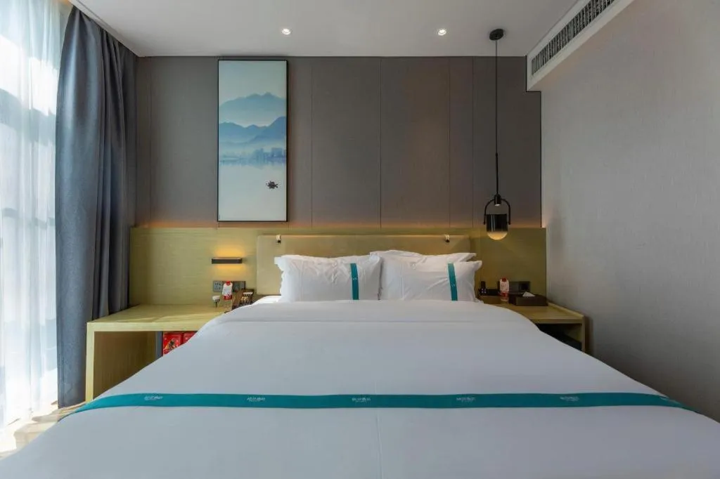 Bed in VX Hotel Hubei Wuhan Hongshan District 1st Guanggu Road