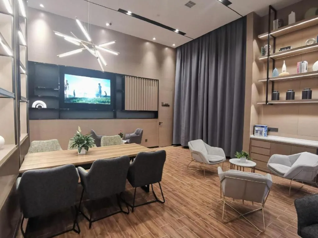 VX Hotel Hubei Wuhan Hongshan District 1st Guanggu Road