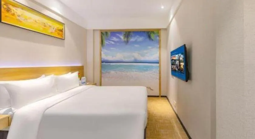Bed in GreenTree Alliance Hotel Shenzhen Yantian District Dameisha