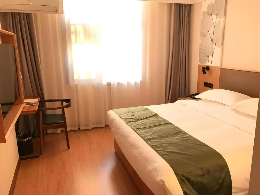 Bed in Green Tree Inn Tianjin Jinnan Linshijun University of Finance and Economics