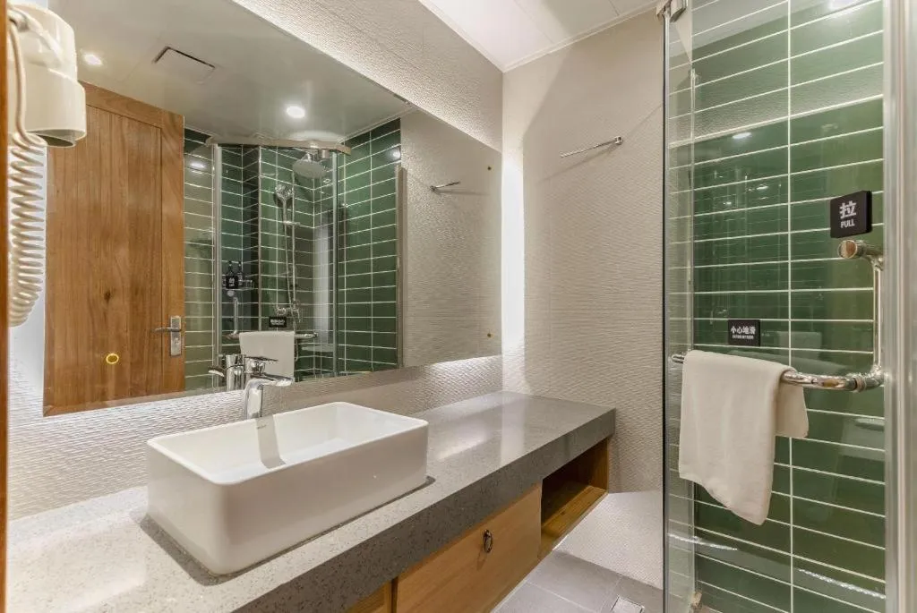 Green Tree Inn Tianjin Jinnan Linshijun University of Finance and Economics