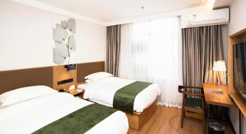 Bed in Green Tree Inn Tianjin Jinnan Linshijun University of Finance and Economics
