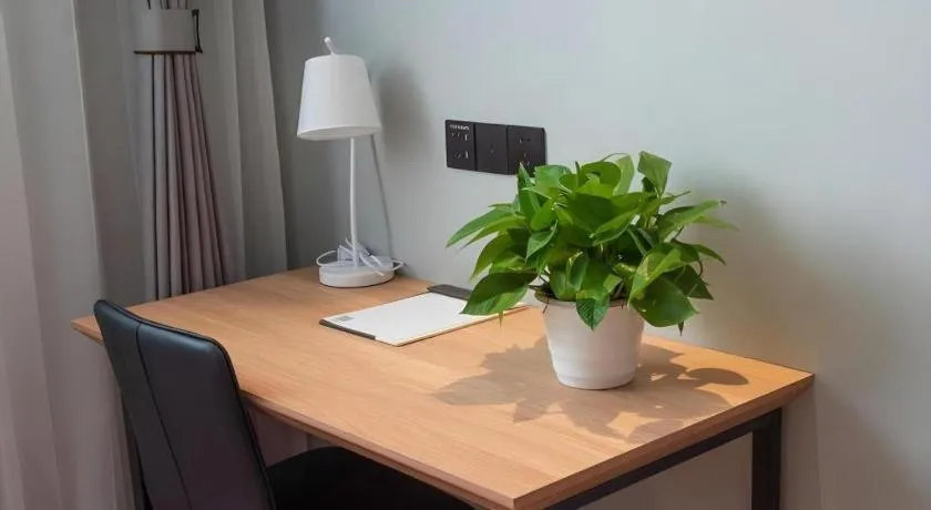 GreenTree Inn Express Suzhou Luzhi Ancient Town Scenic Area Xiaoshi Road