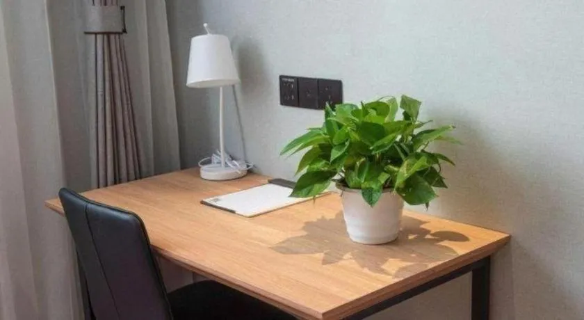 GreenTree Inn Express Suzhou Luzhi Ancient Town Scenic Area Xiaoshi Road