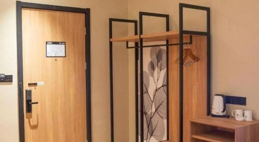 GreenTree Inn Express Suzhou Luzhi Ancient Town Scenic Area Xiaoshi Road