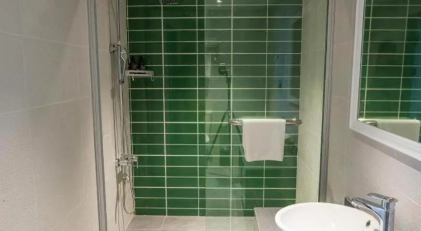 GreenTree Inn Express Suzhou Luzhi Ancient Town Scenic Area Xiaoshi Road