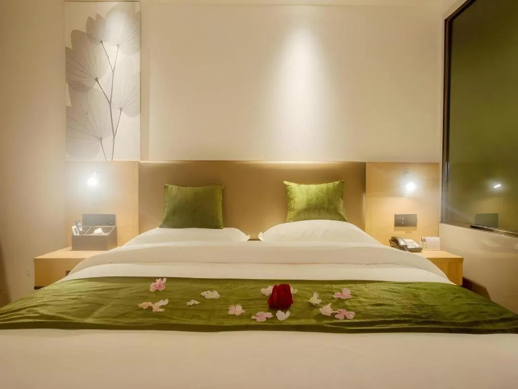 Bed in GreenTree Inn Express Hainan Haikou Haixiu Zhong Road