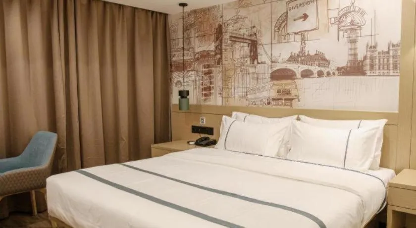 Bed in City Comfort Inn Wuhan Jianghan Road Xunlimen Metro Station