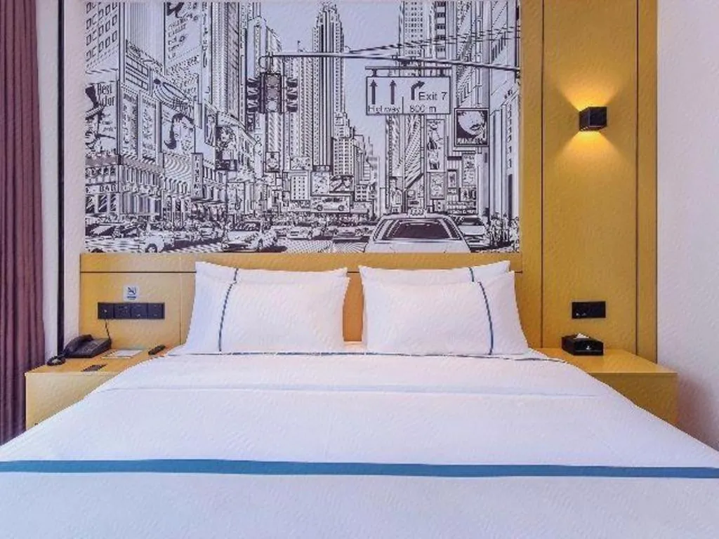 Bed in City Comfort Inn Chongqing Pengshui Yujing Jiangshan