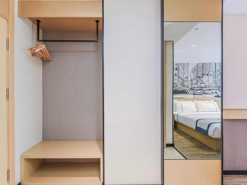 Bed in City Comfort Inn Chongqing Pengshui Yujing Jiangshan