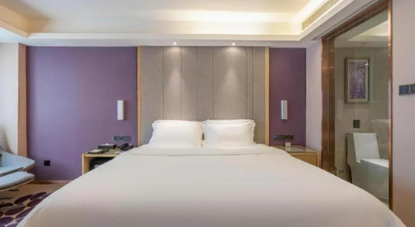 Bed in Lavande Hotel Chongqing Nanping Walking Street Wanda Plaza