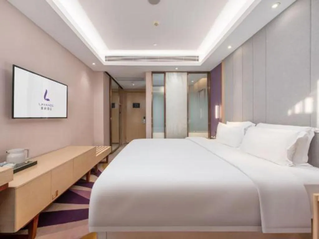 Bed in Lavande Hotel Guangzhou Jiahewanggang Metro Station Konggang Avenue Jinbo Plaza