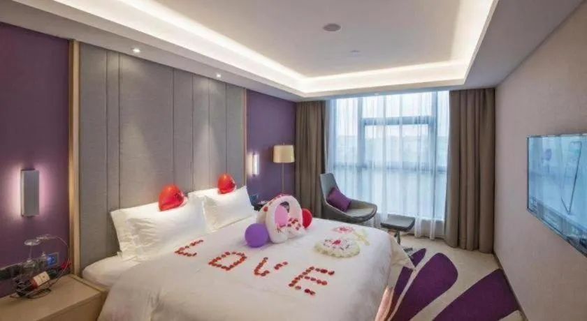 Bed in Lavande Hotel Guangzhou Jiahewanggang Metro Station Konggang Avenue Jinbo Plaza