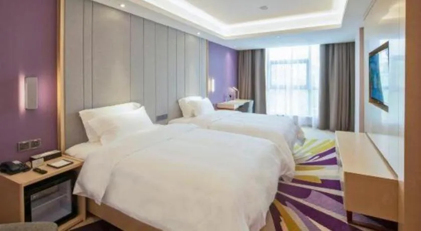 Bed in Lavande Hotel Guangzhou Jiahewanggang Metro Station Konggang Avenue Jinbo Plaza