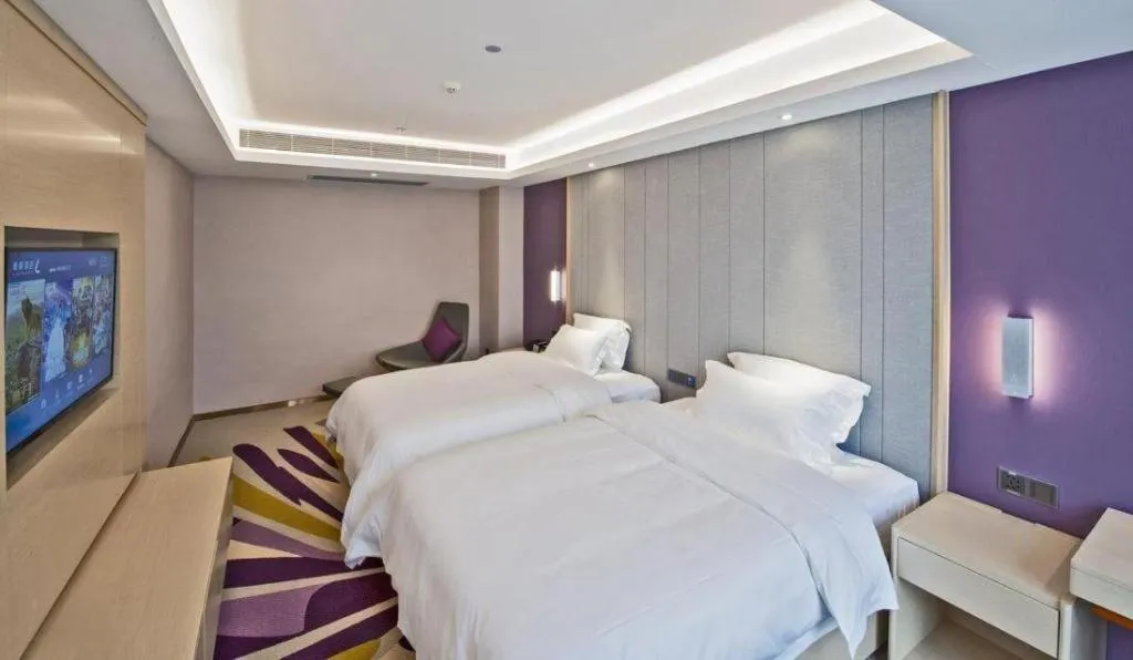 Bed in Lavande Hotel Guangzhou Jiahewanggang Metro Station Konggang Avenue Jinbo Plaza