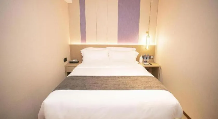 Bed in Lavande Hotel Shenzhen East Gate Wanxiang City Guomao Metro Statipn