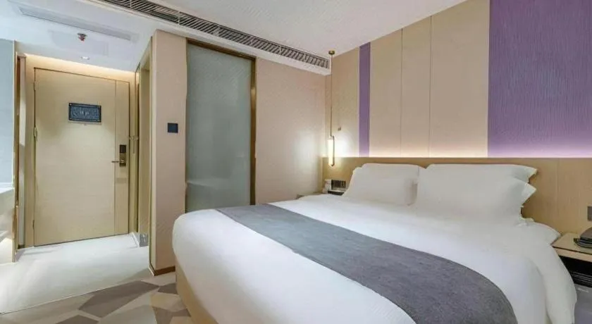 Bed in Lavande Hotel Shenzhen East Gate Wanxiang City Guomao Metro Statipn