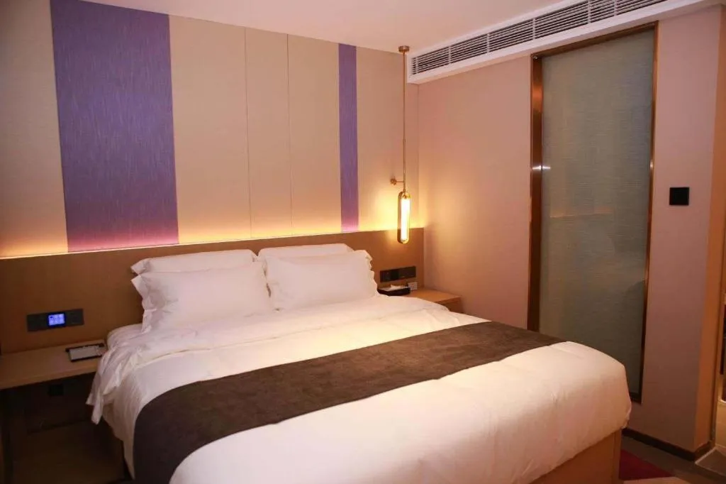 Bed in Lavande Hotel Shenzhen East Gate Wanxiang City Guomao Metro Statipn